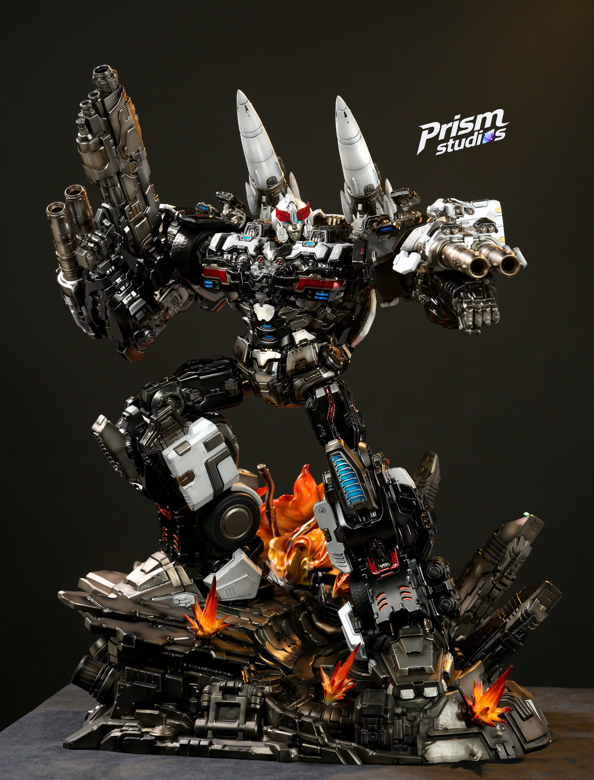 【Pre-sale】Prowl-Transformers-Prism Studios