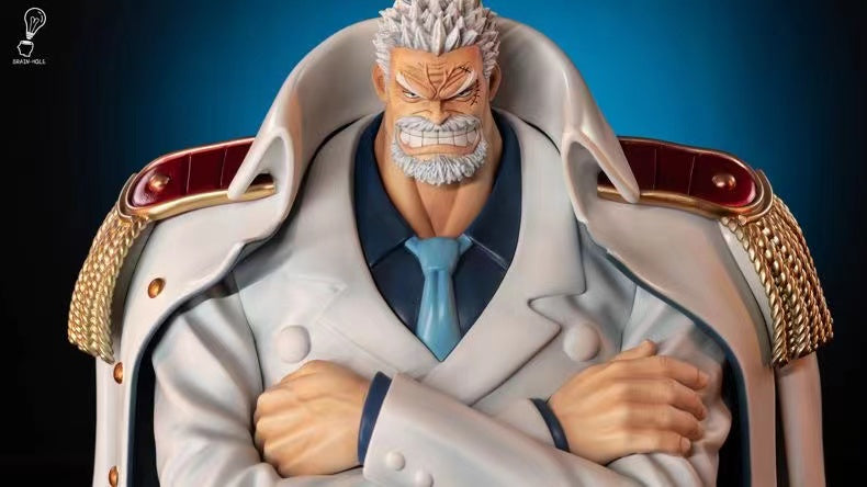 【Sold out】Sitting Monkey D Garp-One Piece-Brain-Hole Studio