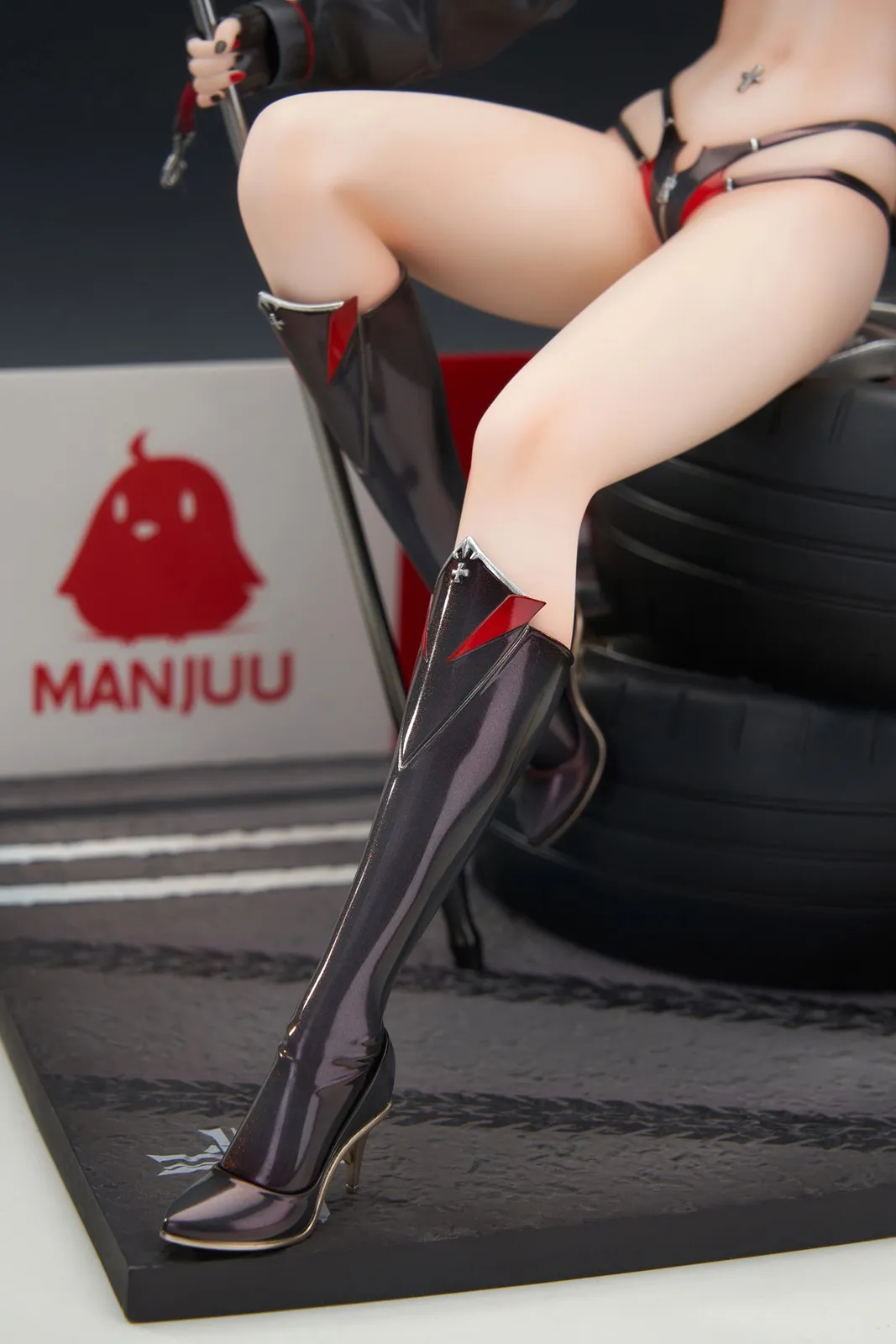 【Pre-sale】1/7 Scale Ignition Matrician Ver. KMS Ulrich von Hutten-Azur Lane-APEX Studio