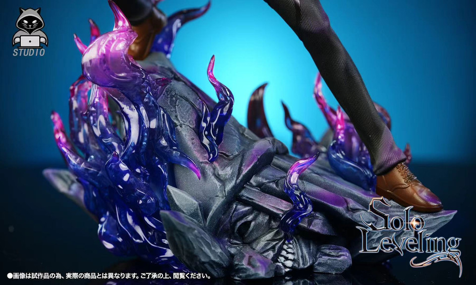 【Pre-sale】1/6 Scale Sung Jin-Woo with LED-Black Panther Studio