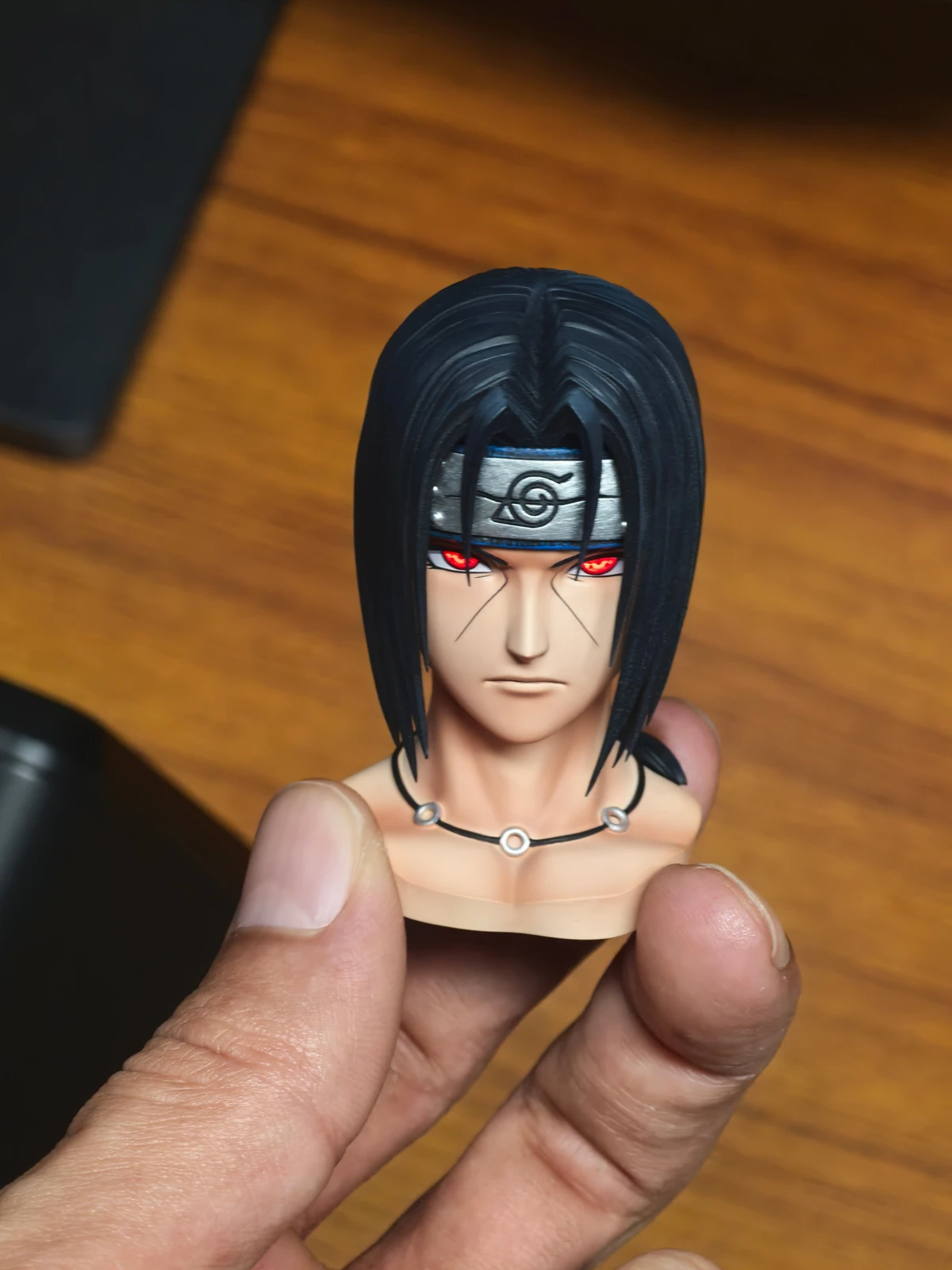 【Last one】1/6 Scale Licensed Itachi Uchiha with LED-Pierrot China x PickStar Studios