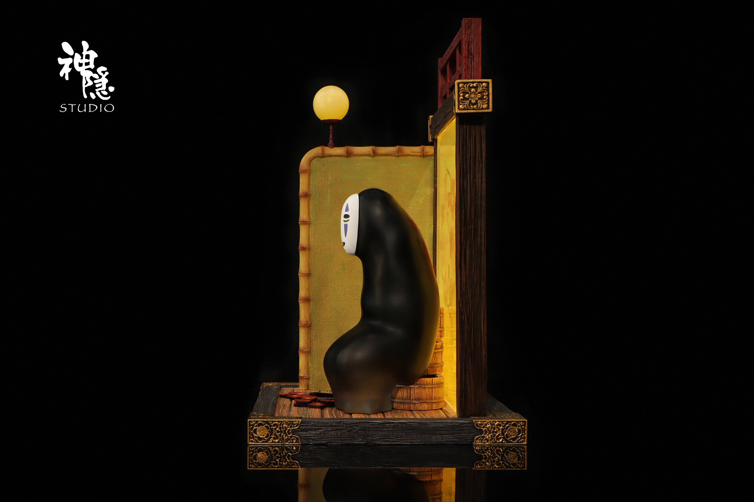 【Pre-sale】Lonely No Face Man with LED-ShenYin Studio