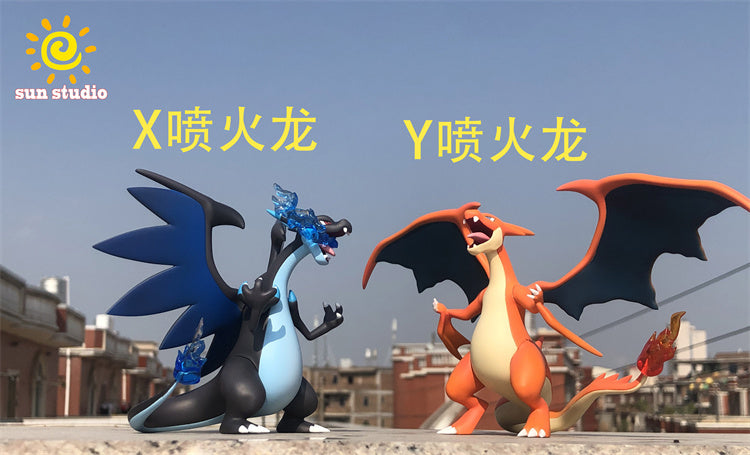 【Pre-sale】1/20 Scale World Zukan Charizard X & Charizard Y-Pokemon-sun Studio