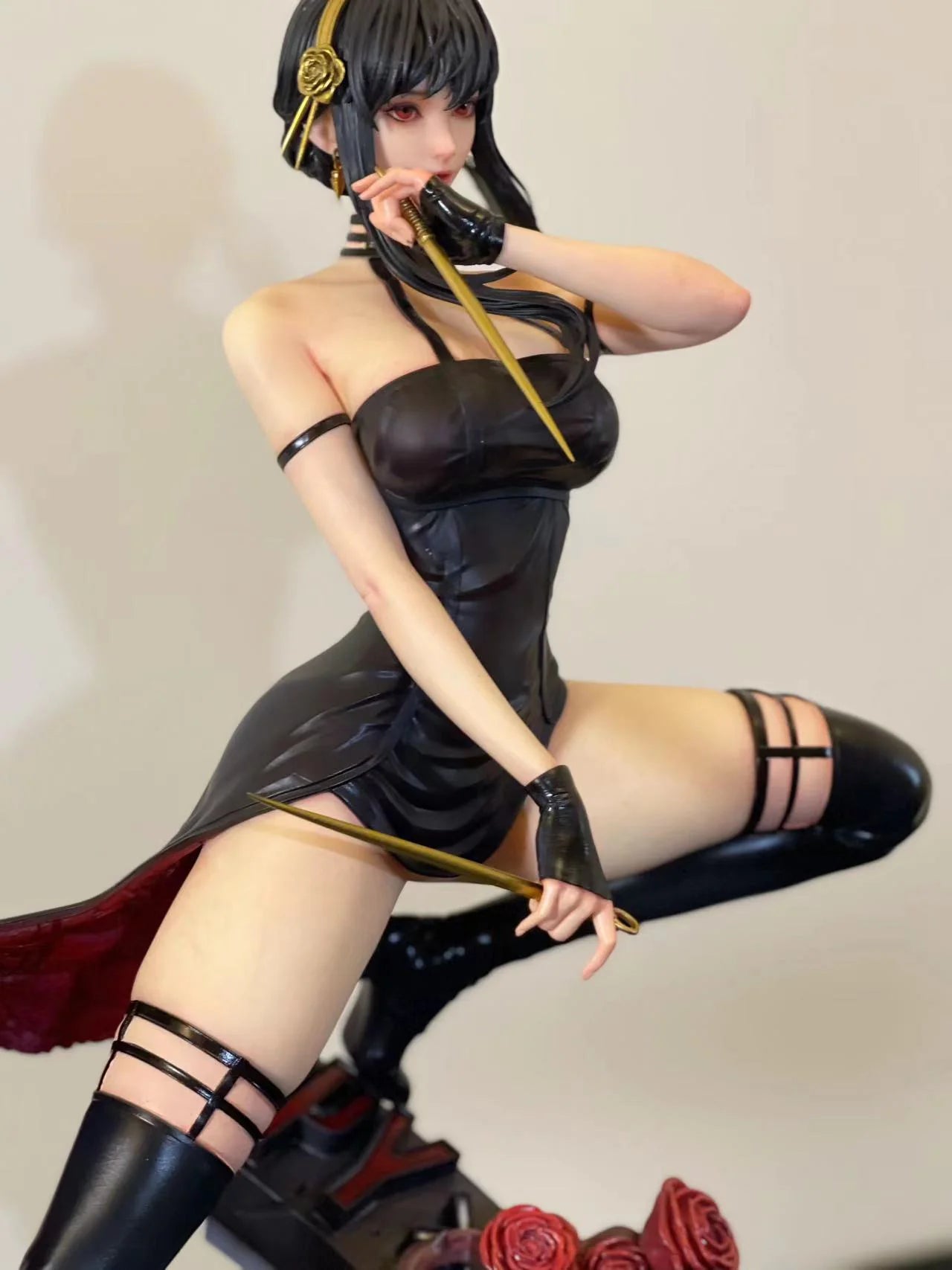 【Pre-sale】1/4 Scale Yor Forger -  Golden Finger Studios