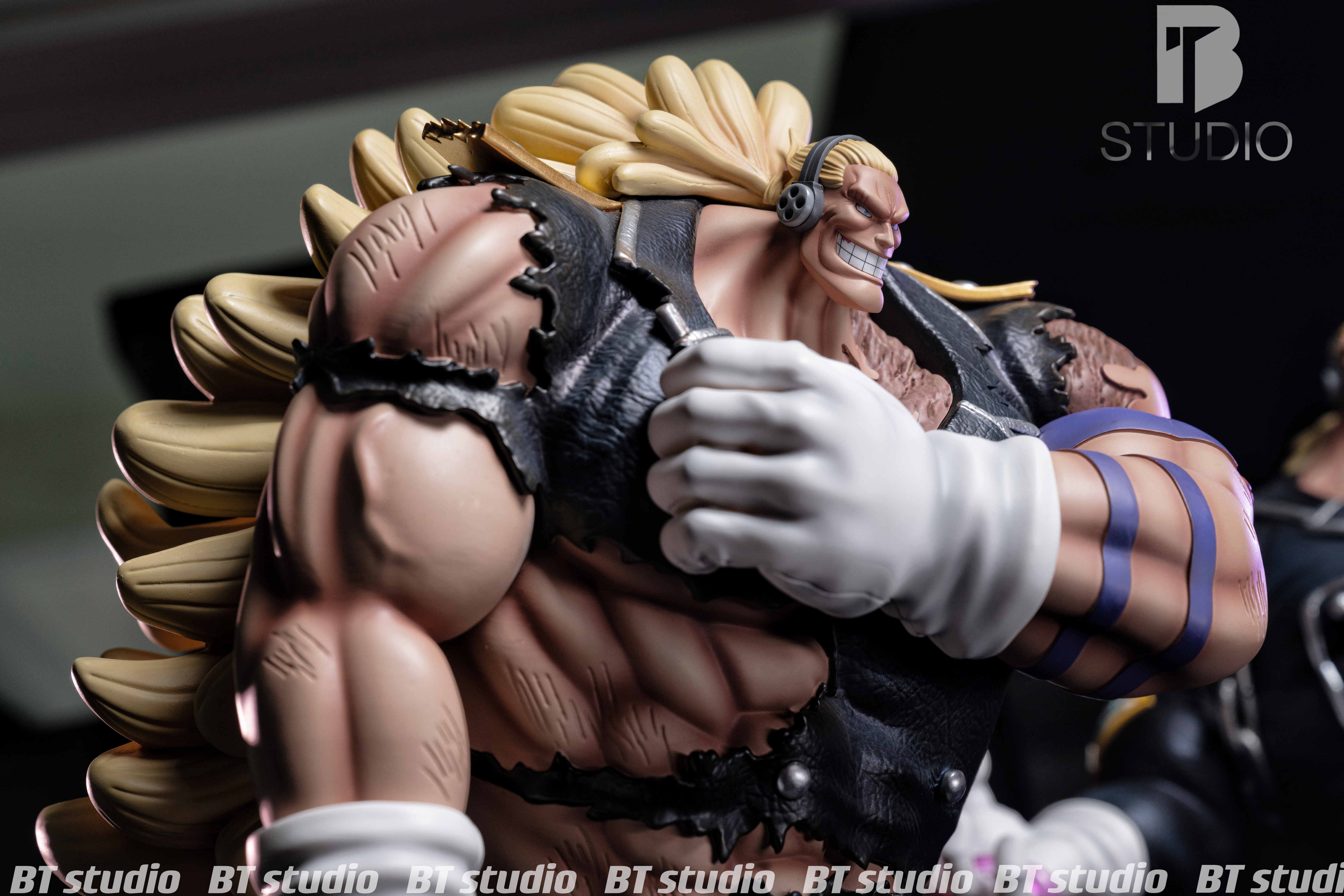 【In stock】Douglas Bullet-BT Studio