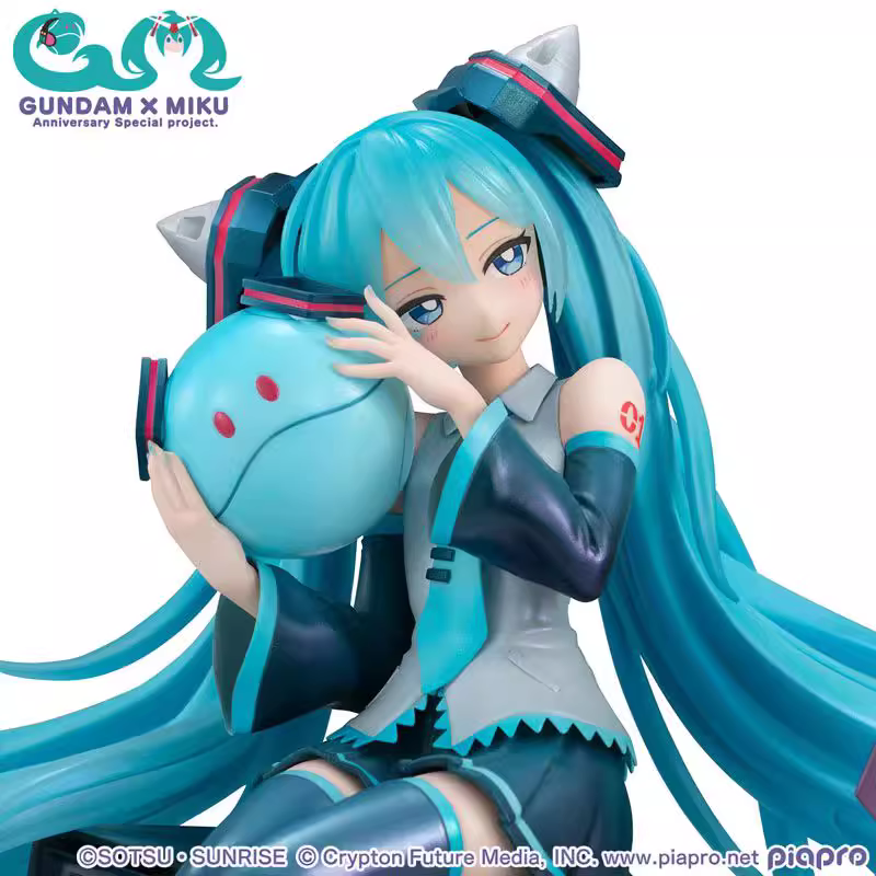 【Pre-sale】Lucrea Hatsune Miku-MegaHouse Studio