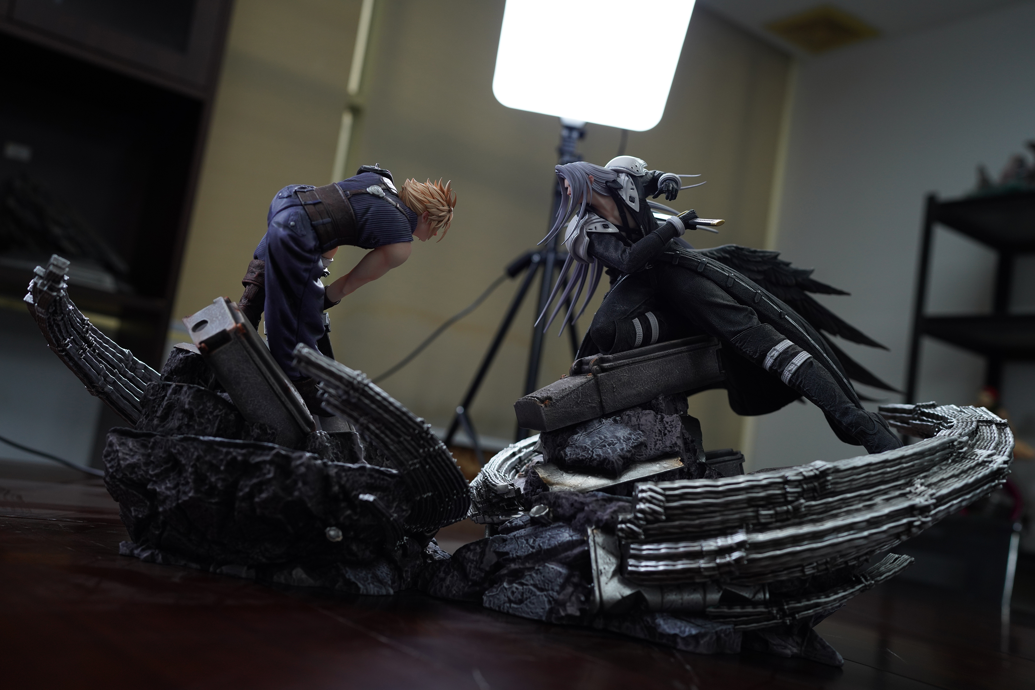 【Pre-sale】1/6 Scale Cloud vs Sephiroth-THE ONES Studio